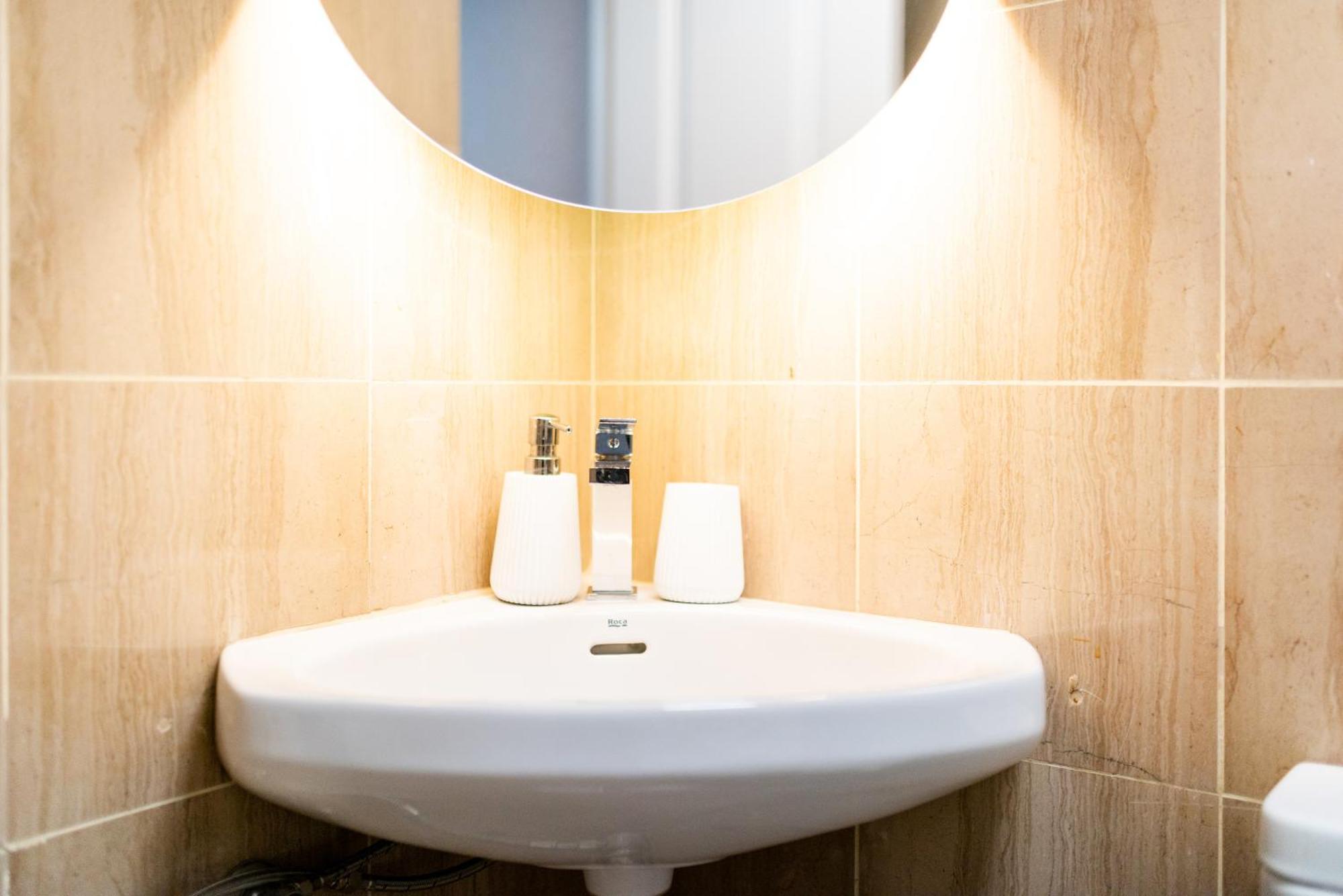 Moderno Apartamento En Granada Centro Dış mekan fotoğraf