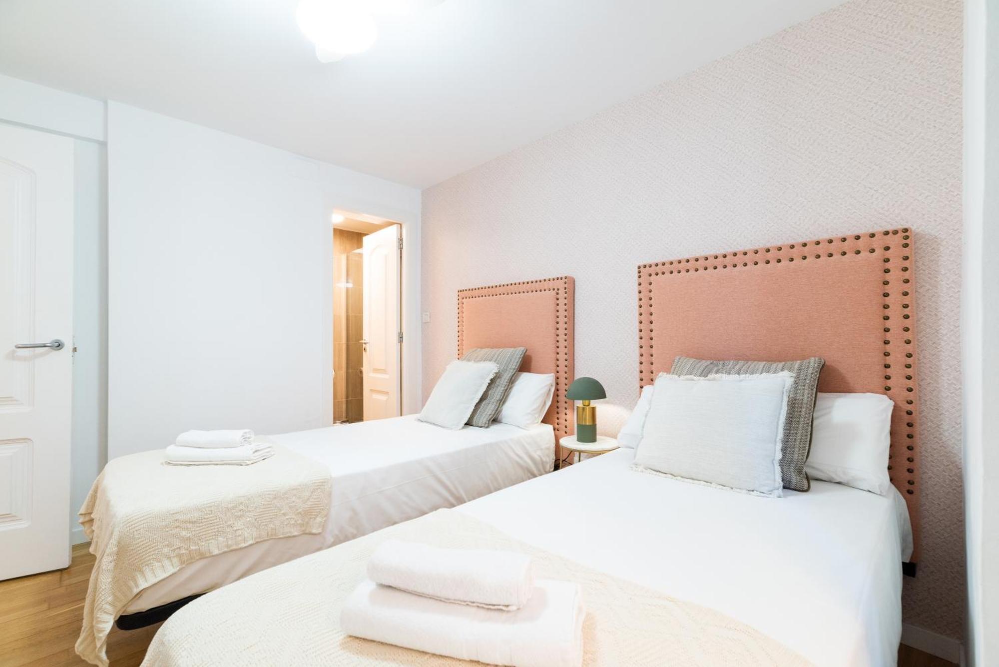 Moderno Apartamento En Granada Centro Dış mekan fotoğraf