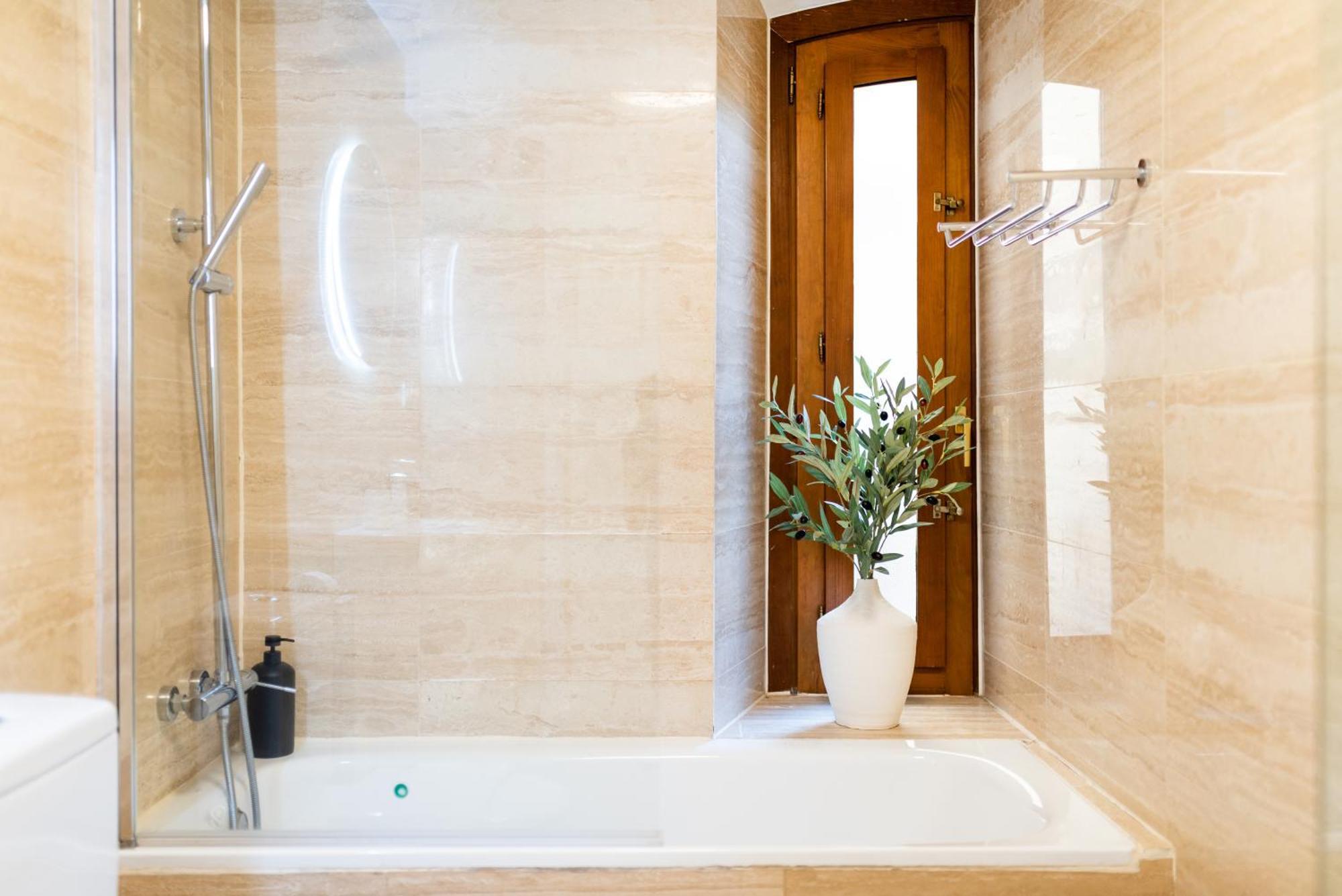 Moderno Apartamento En Granada Centro Dış mekan fotoğraf